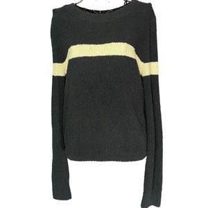 Vince Striped Scoop Neck Sweater Size Medium. New without Tags